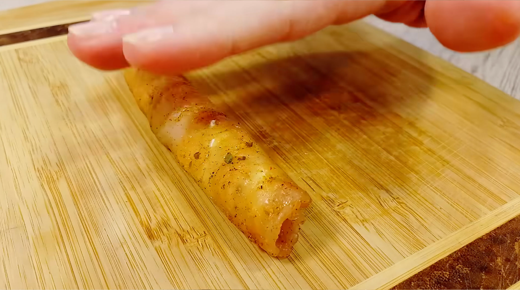 Пошаговый рецепт куриных рулетиков - шаг 8