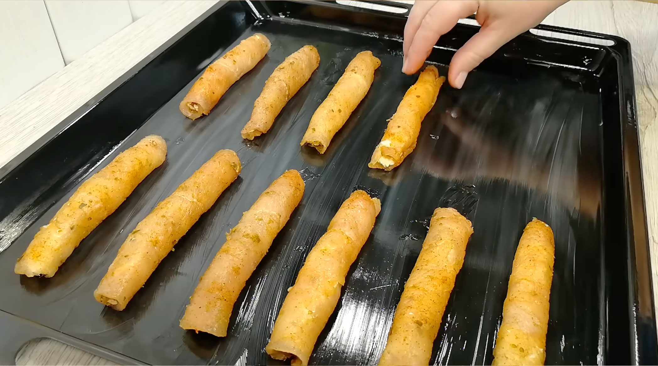 Пошаговый рецепт куриных рулетиков - шаг 9